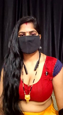 Stripchat-Public.Show-c-BEAUTY_QUEENN-2024.07.17.223055