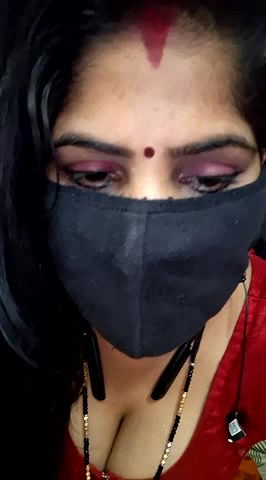 Stripchat-Public.Show-c-BEAUTY_QUEENN-2024.07.17.223055