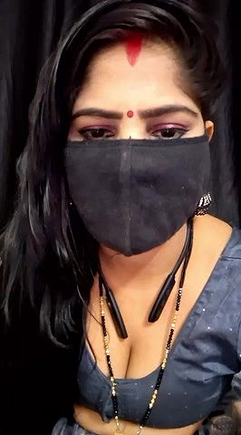 Stripchat-Public.Show-c-BEAUTY_QUEENN-2024.07.08.163715