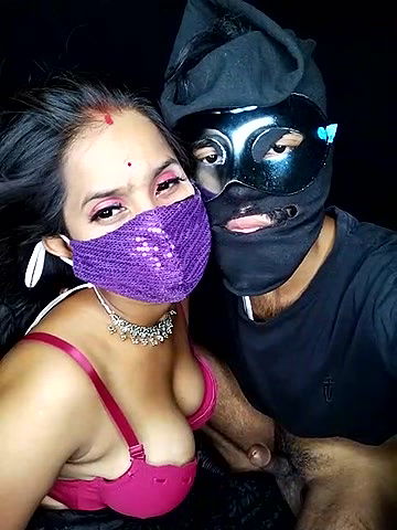 Stripchat-Public.Show-c-Hotty-priyanka-2024.08.28.180442