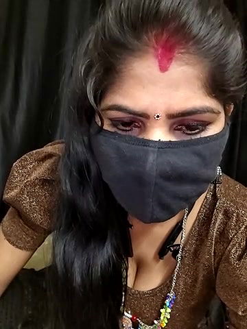 Stripchat-Public.Show-c-BEAUTY_QUEENN-2024.07.28.184306