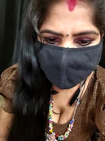 Stripchat-Public.Show-c-BEAUTY_QUEENN-2024.07.28.184306