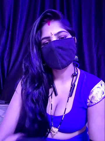 Stripchat-Public.Show-c-BEAUTY_QUEENN-2024.07.13.180814