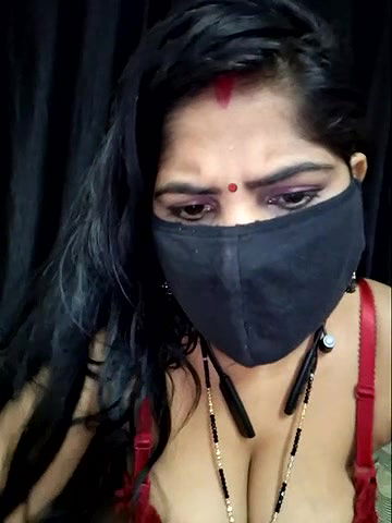 Stripchat-Public.Show-c-BEAUTY_QUEENN-2024.07.12.232517