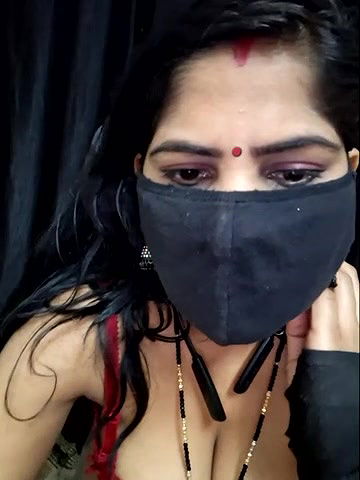 Stripchat-Public.Show-c-BEAUTY_QUEENN-2024.07.12.232517