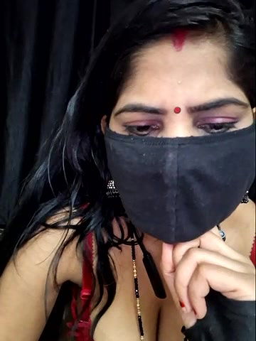 Stripchat-Public.Show-c-BEAUTY_QUEENN-2024.07.12.232517