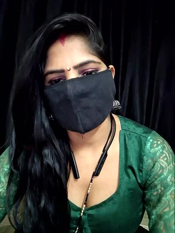 Stripchat-Public.Show-c-BEAUTY_QUEENN-2024.07.10.190901