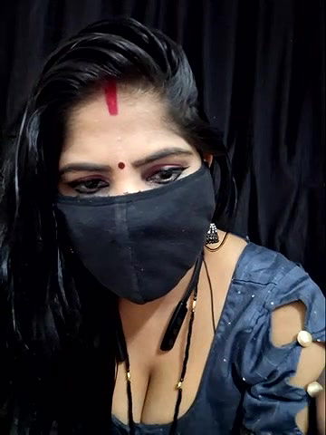 Stripchat-Public.Show-c-BEAUTY_QUEENN-2024.06.27.200645