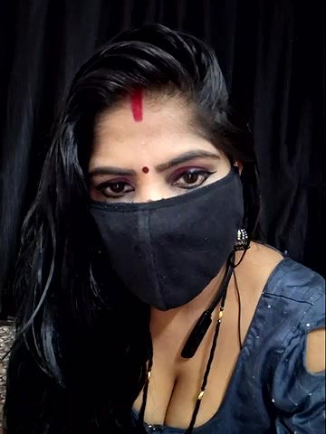 Stripchat-Public.Show-c-BEAUTY_QUEENN-2024.06.27.200645