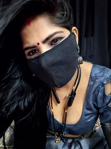 Stripchat-Public.Show-c-BEAUTY_QUEENN-2024.06.15.212641