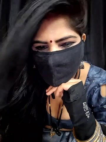 Stripchat-Public.Show-c-BEAUTY_QUEENN-2024.06.15.212641