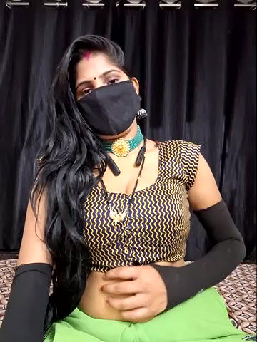 Stripchat-Public.Show-c-BEAUTY_QUEENN-2024.06.13.191855