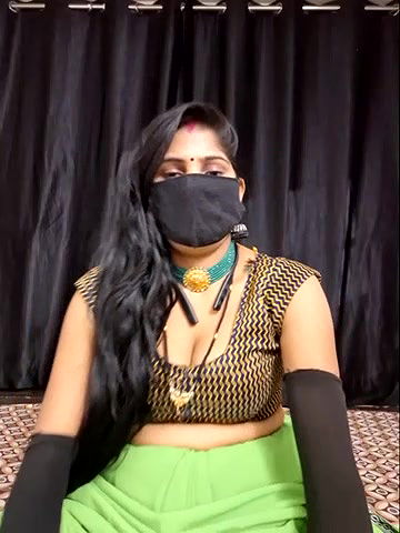 Stripchat-Public.Show-c-BEAUTY_QUEENN-2024.06.13.191855