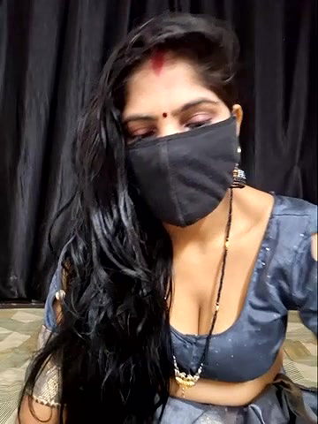 Stripchat-Public.Show-c-BEAUTY_QUEENN-2024.06.05.181129