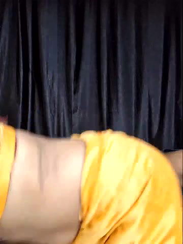 Stripchat-Public.Show-c-BEAUTY_QUEENN-2024.05.29.193617