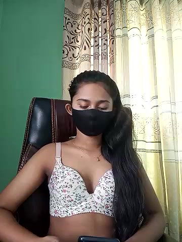 Stripchat-Public.Show-f-Abony–2024.05.13.054800