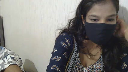 Stripchat-Public.Show-c-hottiess69-2024.10.02.232840