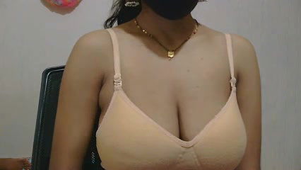 Stripchat-Public.Show-c-hottiess69-2024.10.01.065905