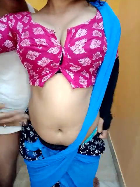 Stripchat-Public.Show-c-BLUESTAR_CAM-2024.09.28.175441