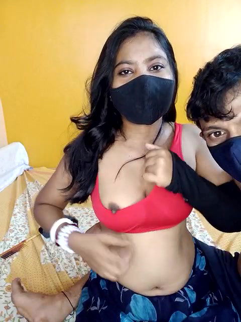 Stripchat-Public.Show-c-BLUESTAR_CAM-2024.09.25.193812