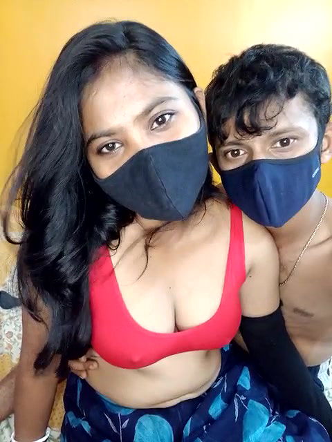 Stripchat-Public.Show-c-BLUESTAR_CAM-2024.09.25.193812