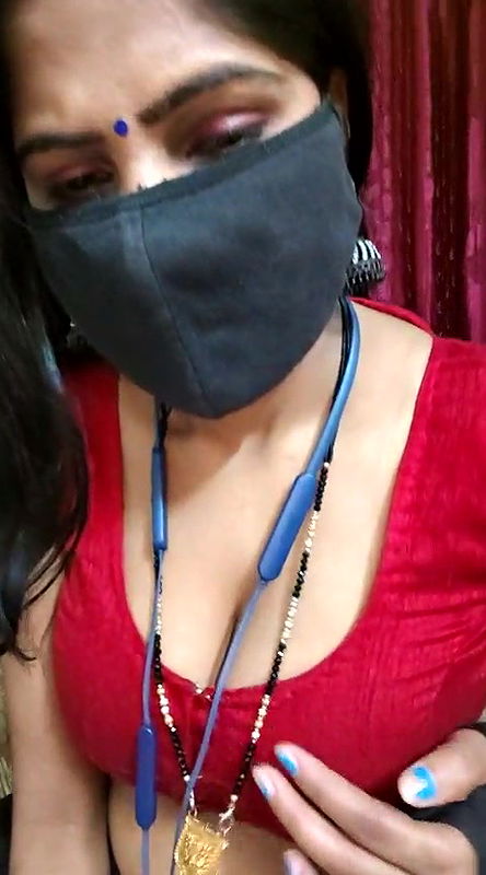 Stripchat-Public.Show-c-BEAUTY_QUEENN-2024.10.01.224428