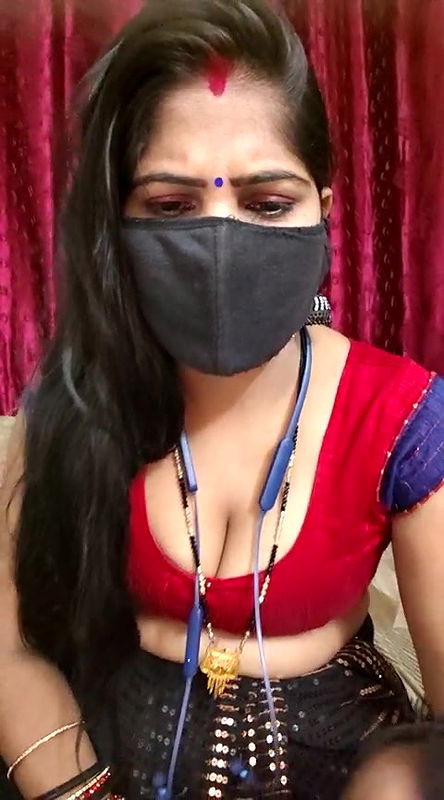 Stripchat-Public.Show-c-BEAUTY_QUEENN-2024.10.01.193928