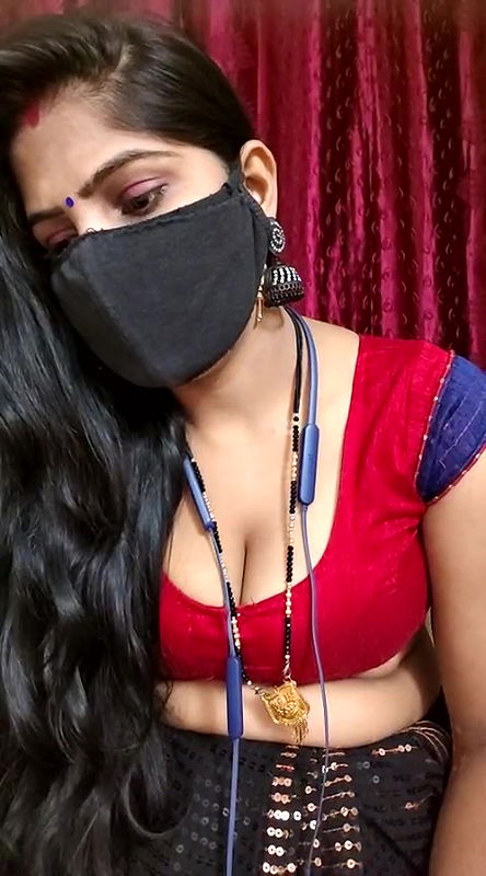 Stripchat-Public.Show-c-BEAUTY_QUEENN-2024.10.01.193928