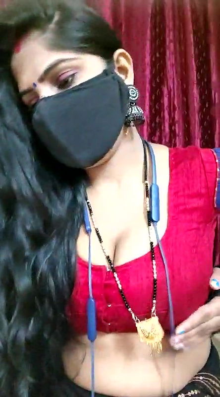 Stripchat-Public.Show-c-BEAUTY_QUEENN-2024.10.01.193928