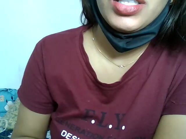 Stripchat-Public.Show-c-sparkling_queen-2024.10.12.041522