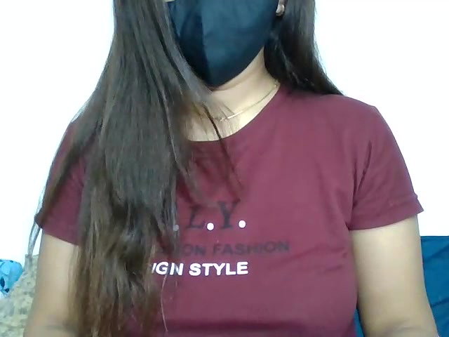 Stripchat-Public.Show-c-sparkling_queen-2024.10.12.041522