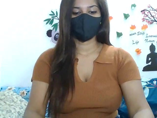 Stripchat-Public.Show-c-sparkling_queen-2024.09.26.034007