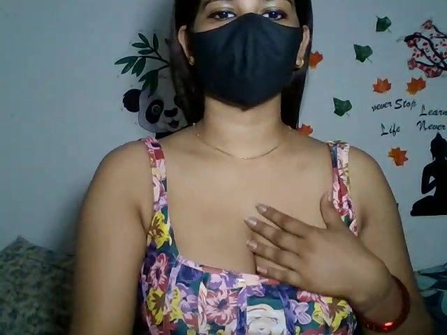 Stripchat-Public.Show-c-sparkling_queen-2024.09.20.095229