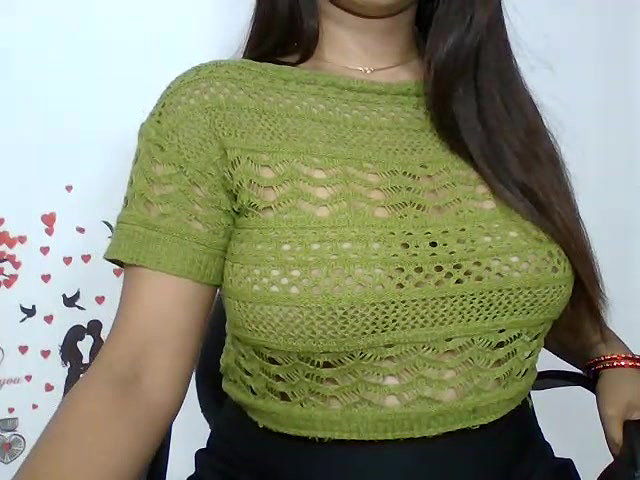 Stripchat-Public.Show-c-sparkling_queen-2024.09.18.170123
