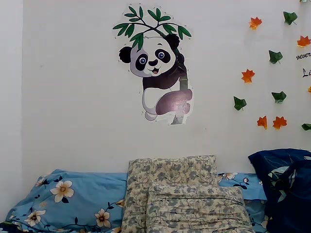 Stripchat-Public.Show-c-sparkling_queen-2024.09.16.054102