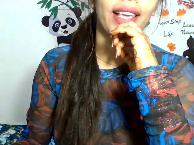 Stripchat-Public.Show-c-sparkling_queen-2024.09.11.100705