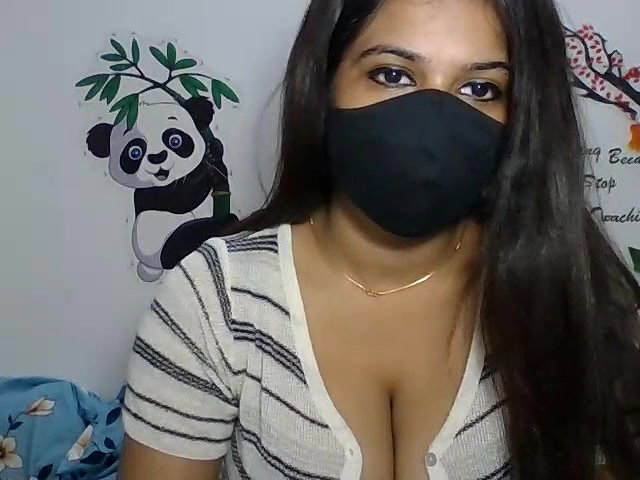 Stripchat-Public.Show-c-sparkling_queen-2024.08.20.060318