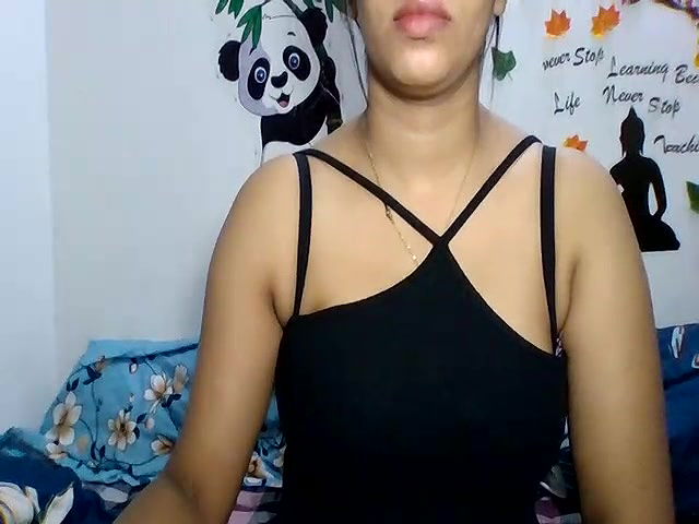 Stripchat-Public.Show-c-sparkling_queen-2024.08.10.070243