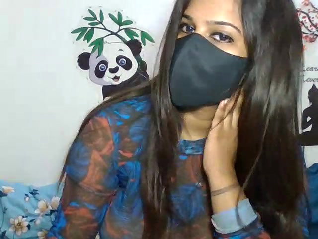 Stripchat-Public.Show-c-sparkling_queen-2024.08.07.031837