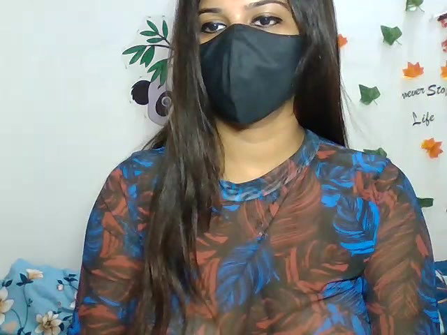 Stripchat-Public.Show-c-sparkling_queen-2024.08.07.031837