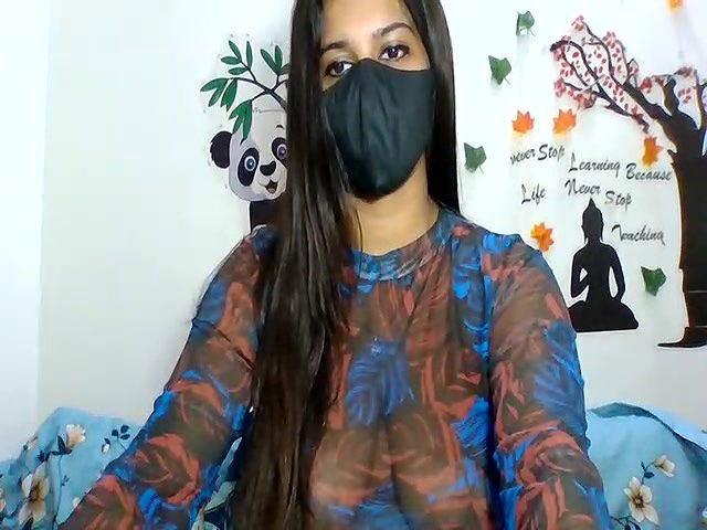 Stripchat-Public.Show-c-sparkling_queen-2024.08.03.063647