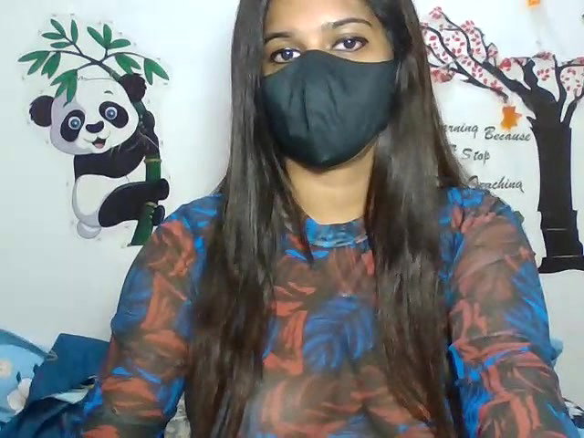 Stripchat-Public.Show-c-sparkling_queen-2024.07.27.210216