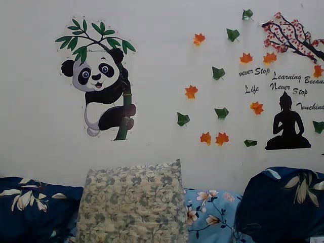 Stripchat-Public.Show-c-sparkling_queen-2024.07.22.065846