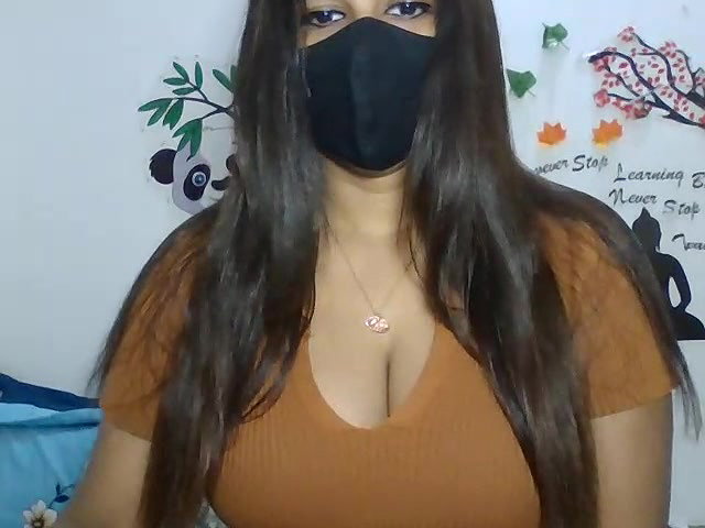 Stripchat-Public.Show-c-sparkling_queen-2024.07.11.113258