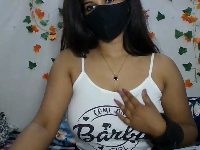 Stripchat-Public.Show-c-sparkling_queen-2024.06.15.024901