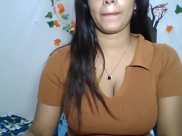 Stripchat-Public.Show-c-sparkling_queen-2024.06.12.043956