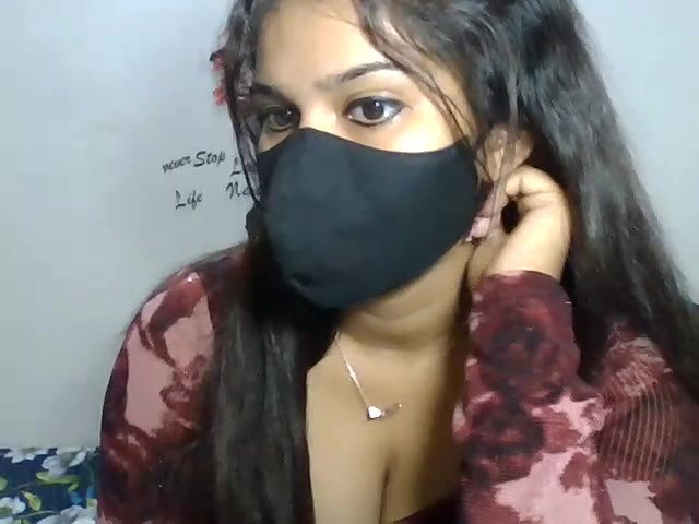 Stripchat-Public.Show-c-sparkling_queen-2024.04.30.050737