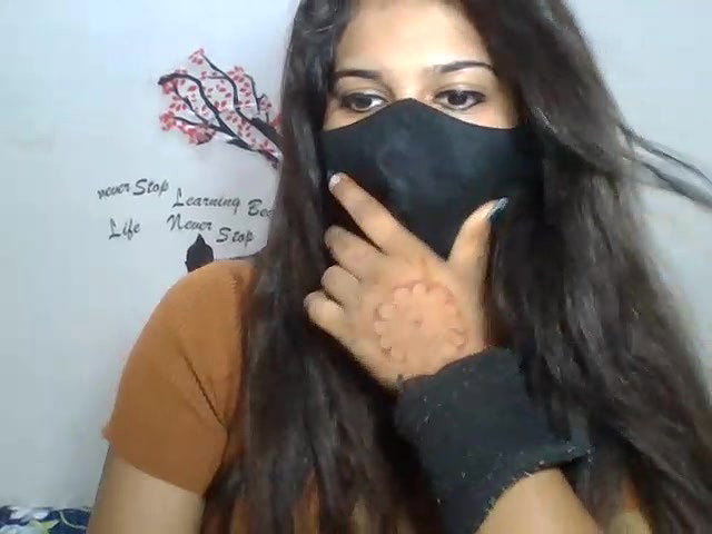 Stripchat-Public.Show-c-sparkling_queen-2024.04.24.031306