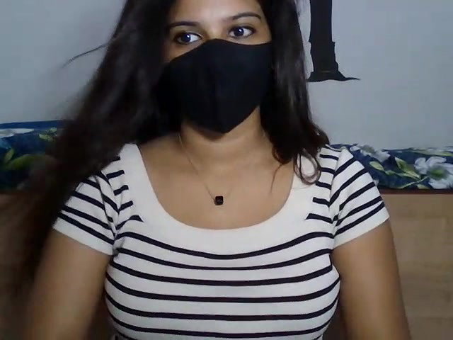 Stripchat-Public.Show-c-sparkling_queen-2024.04.03.135600