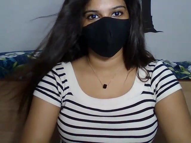 Stripchat-Public.Show-c-sparkling_queen-2024.04.03.135600